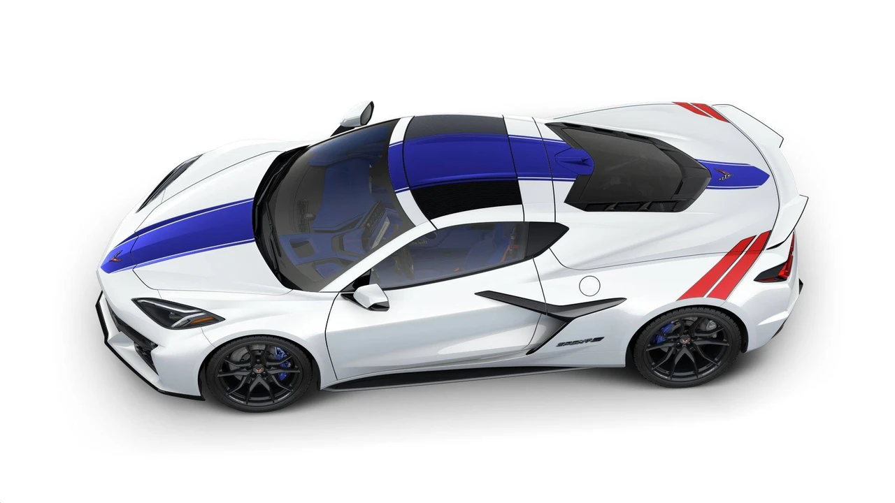 2027 Chevrolet Corvette C8 Grand Sport - Image 7 of 11