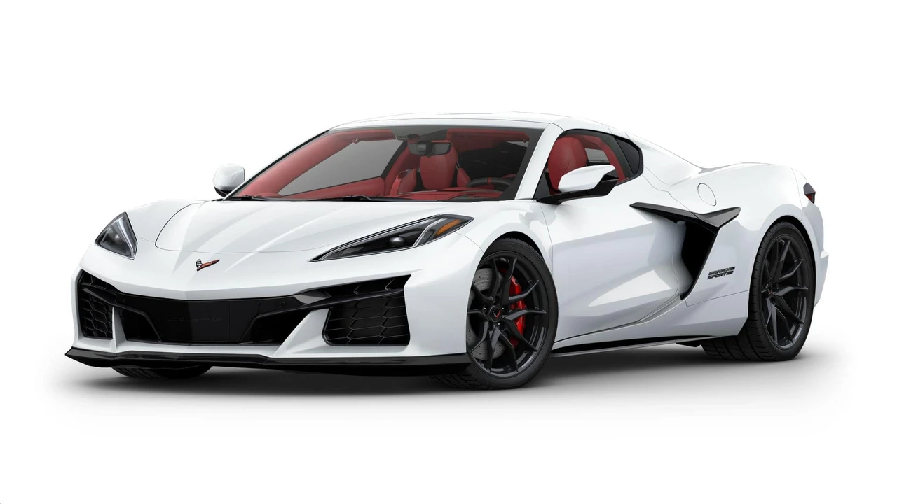 2027 Chevrolet Corvette C8 Grand Sport - Image 25 of 31