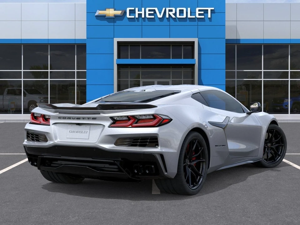 2027 Chevrolet Corvette C8 Grand Sport - Image 4 of 31