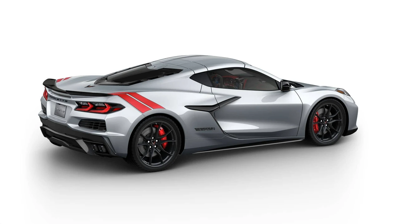 2027 Chevrolet Corvette C8 Grand Sport - Image 4 of 11