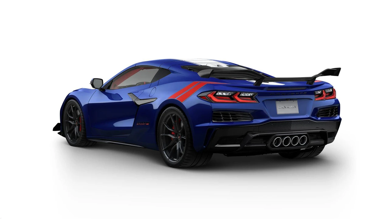 2027 Chevrolet Corvette C8 Grand Sport - Image 3 of 11