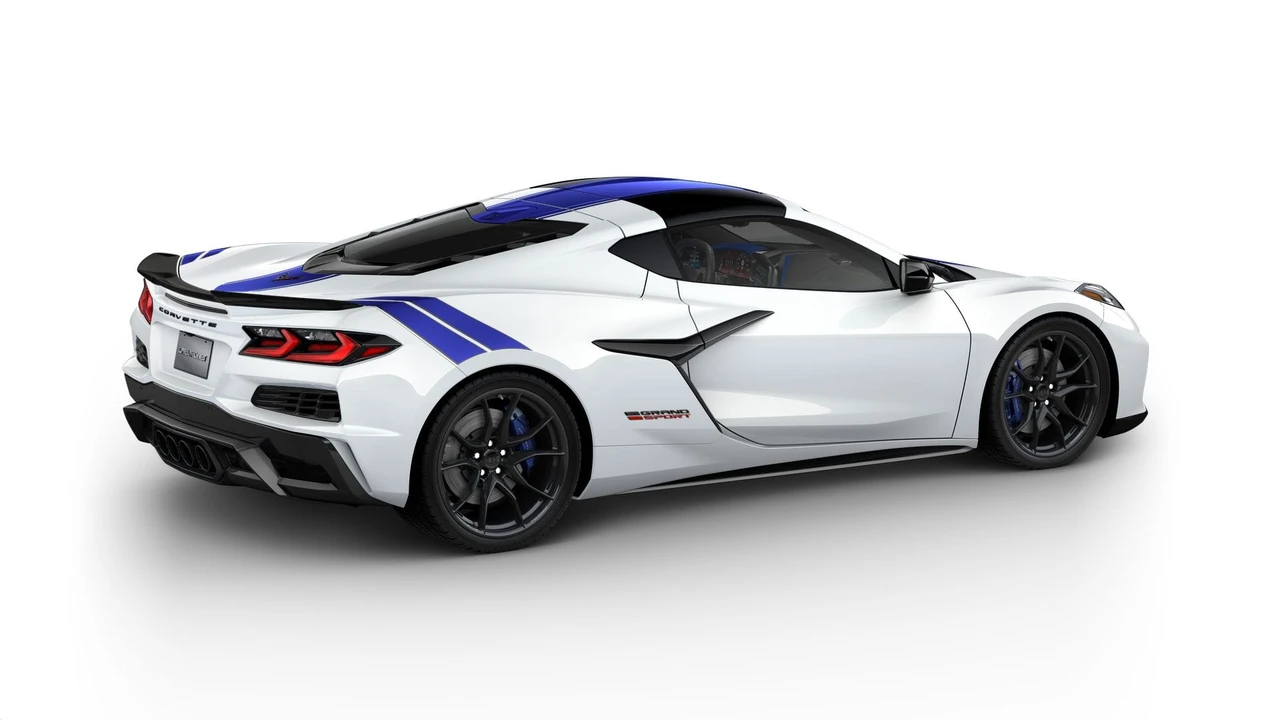 2027 Chevrolet Corvette C8 Grand Sport - Image 4 of 11