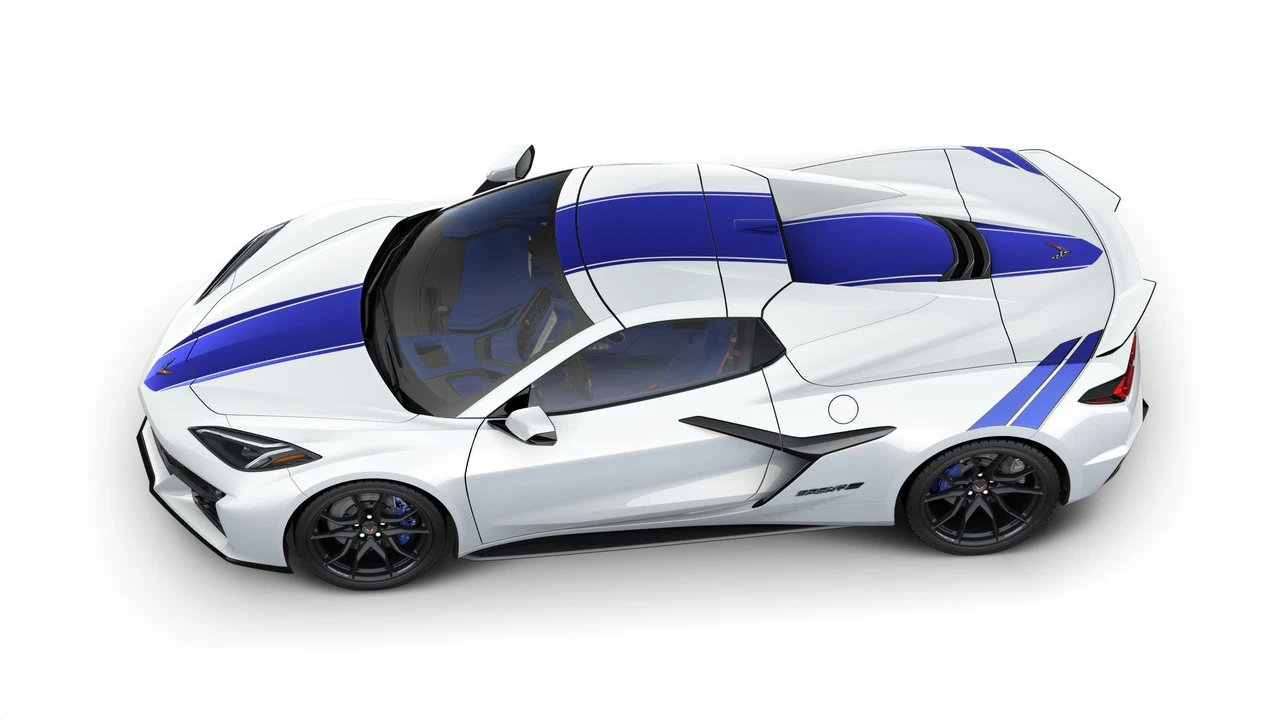 2027 Chevrolet Corvette C8 Grand Sport - Image 7 of 11