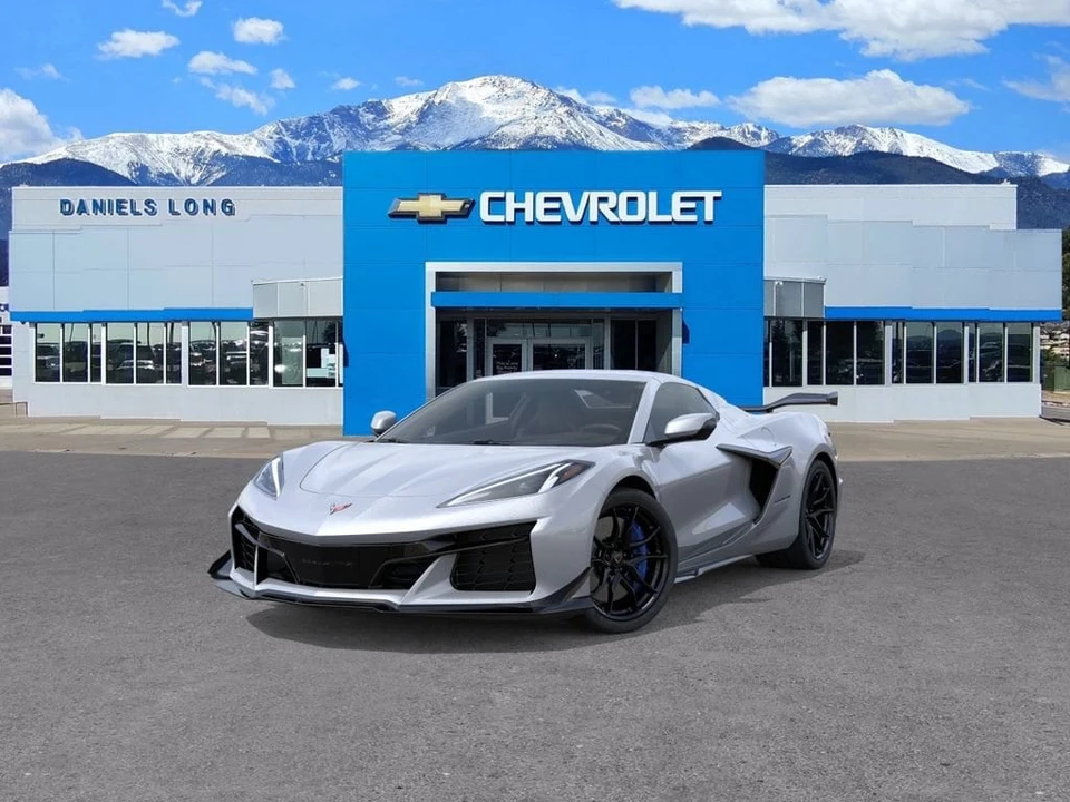 2027 Chevrolet Corvette C8 Grand Sport - Image 8 of 31