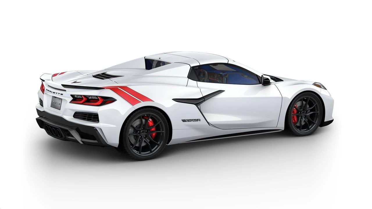 2027 Chevrolet Corvette C8 Grand Sport - Image 4 of 11