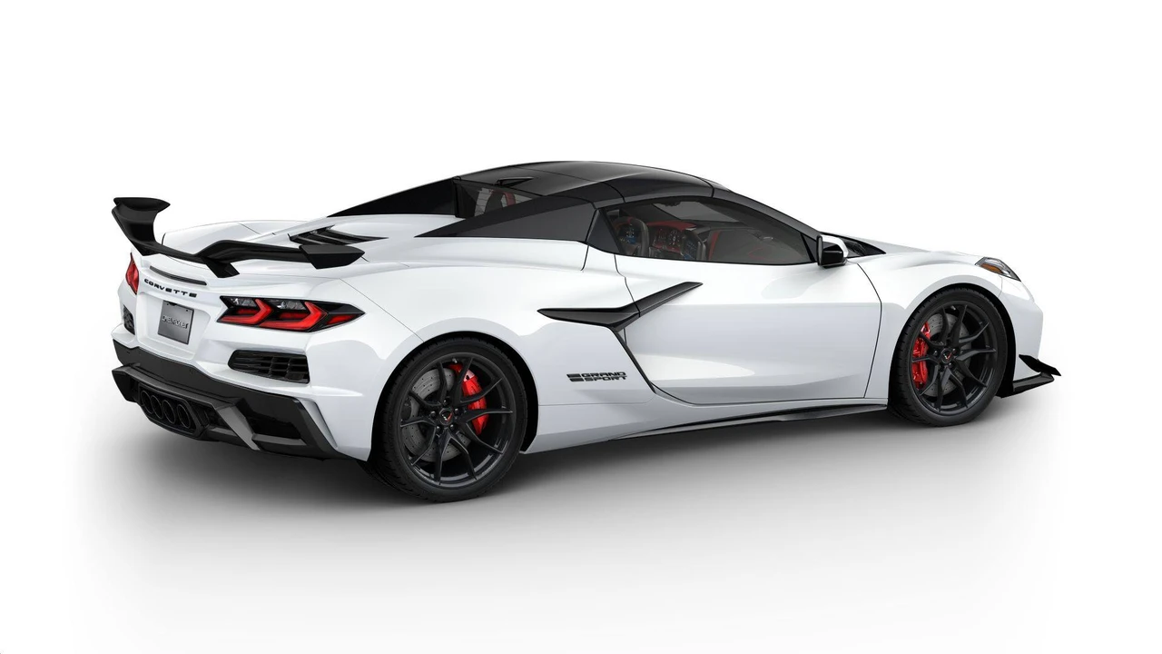 2027 Chevrolet Corvette C8 Grand Sport - Image 4 of 11