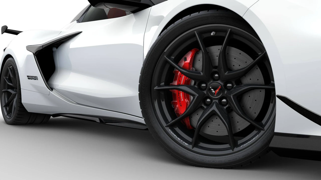 2027 Chevrolet Corvette C8 Grand Sport - Image 6 of 11