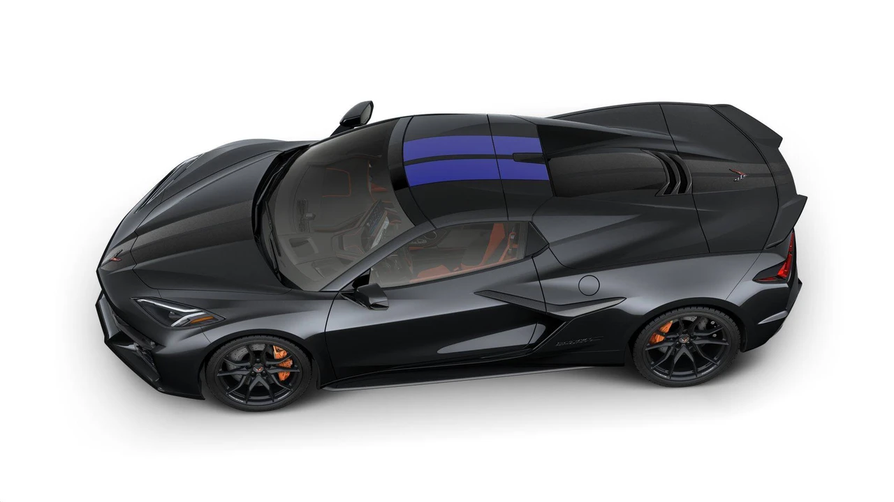 2027 Chevrolet Corvette C8 Grand Sport - Image 7 of 11