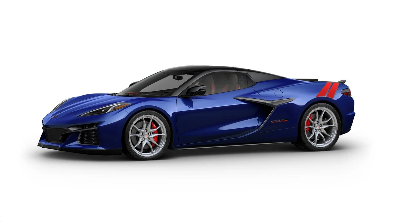 2027 Chevrolet Corvette C8 Grand Sport - Image 2 of 11