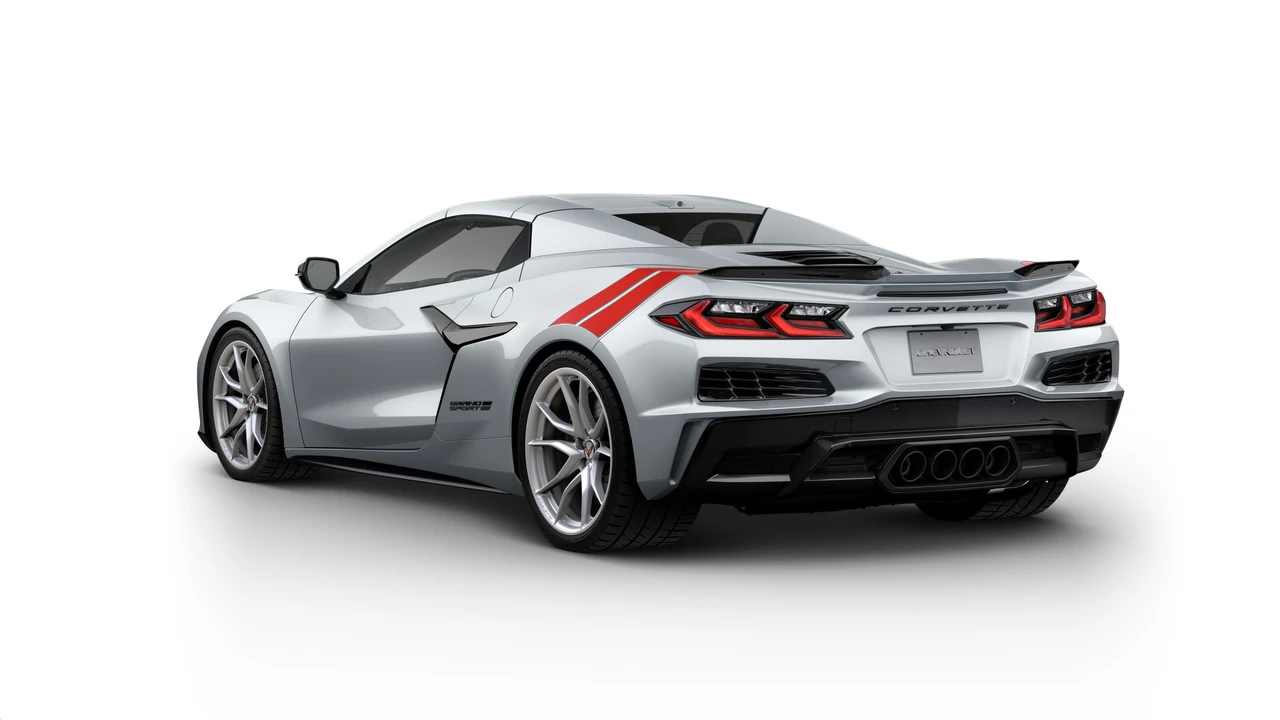 2027 Chevrolet Corvette C8 Grand Sport - Image 3 of 11