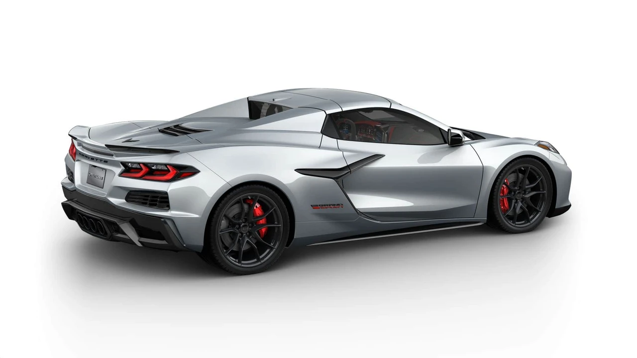 2027 Chevrolet Corvette C8 Grand Sport - Image 4 of 11
