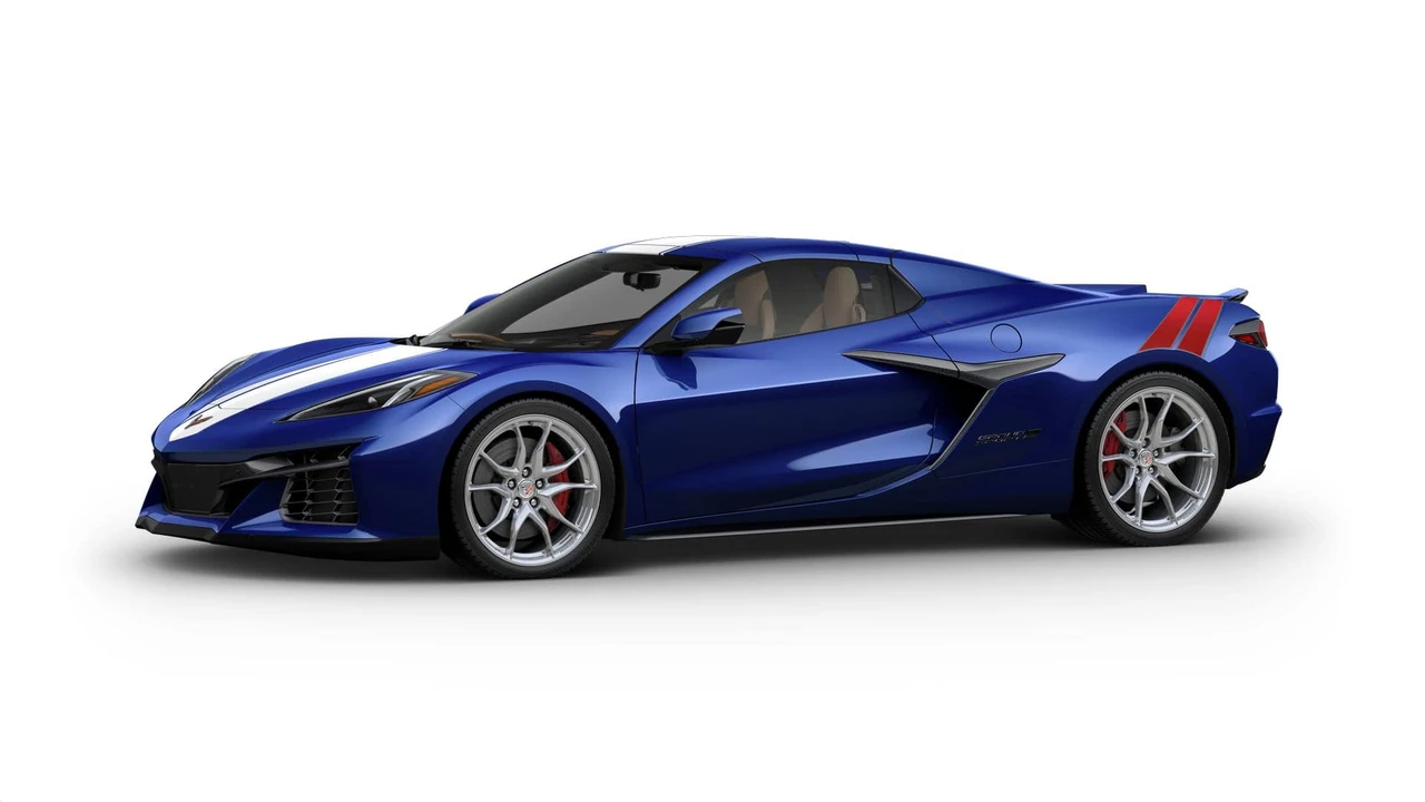 2027 Chevrolet Corvette C8 Grand Sport - Image 2 of 11