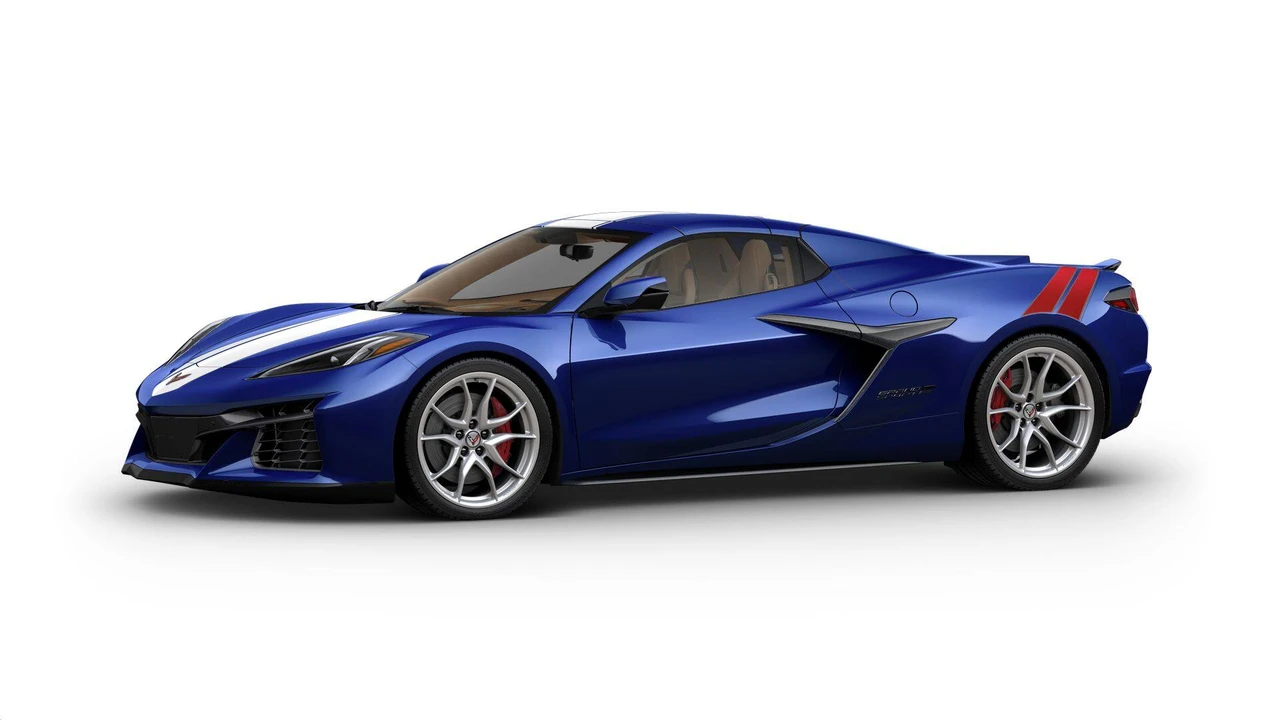2027 Chevrolet Corvette C8 Grand Sport - Image 2 of 11