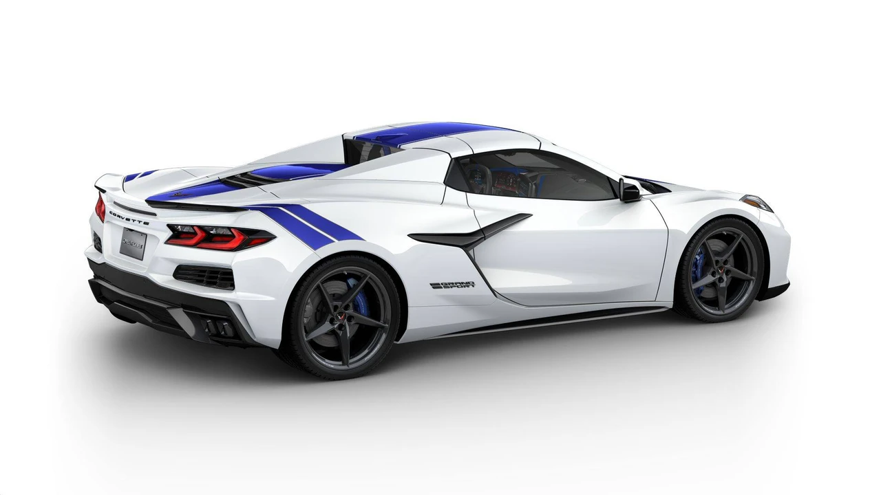 2027 Chevrolet Corvette C8 Grand Sport - Image 4 of 11