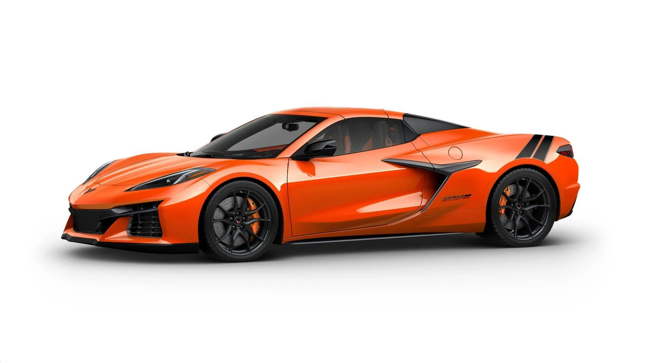 2027 Chevrolet Corvette C8 Grand Sport - Image 2 of 11
