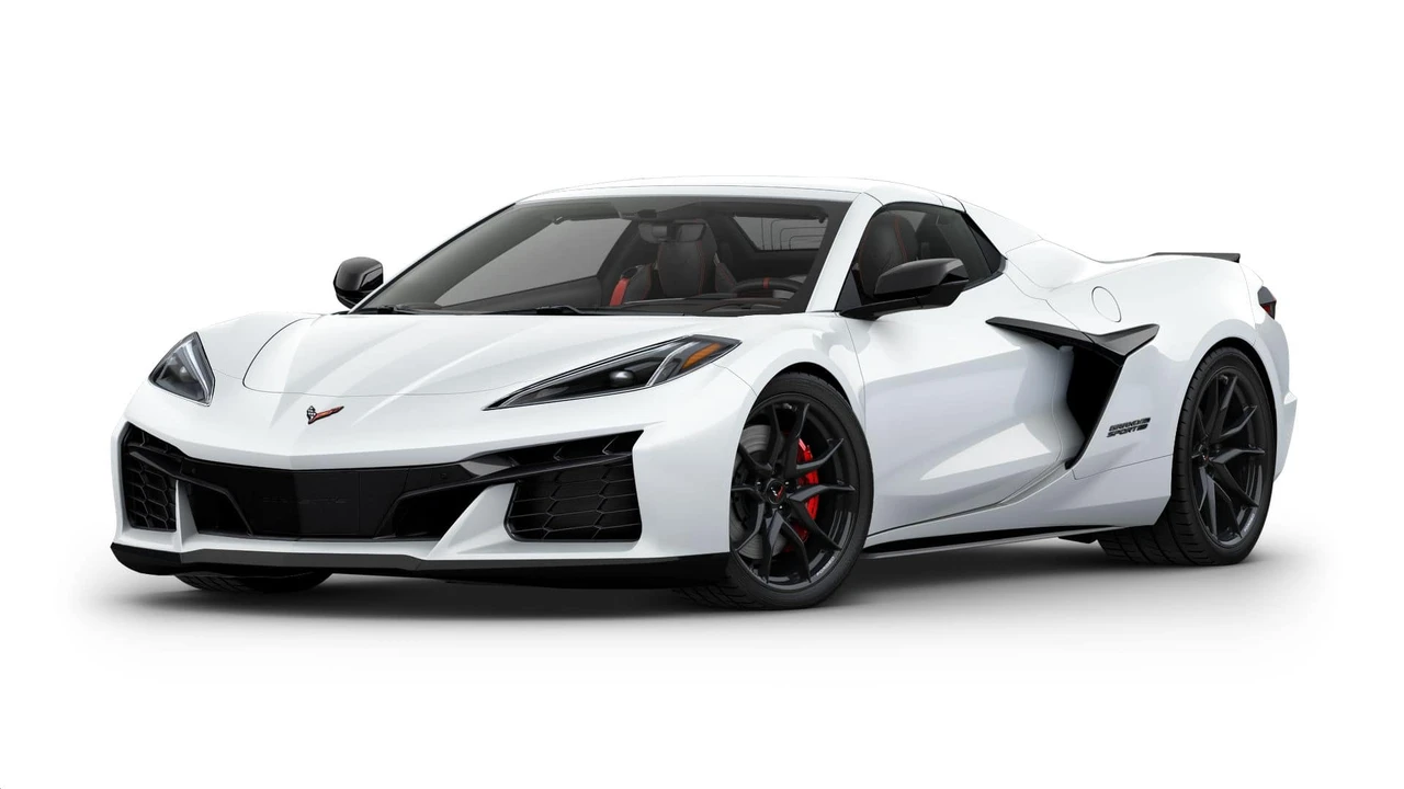 2027 Chevrolet Corvette C8 Grand Sport - Image 25 of 31