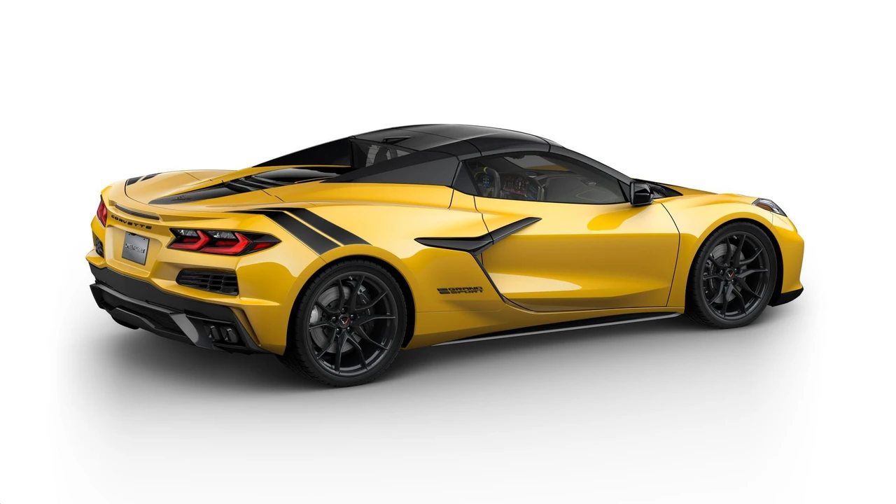 2027 Chevrolet Corvette C8 Grand Sport - Image 4 of 11