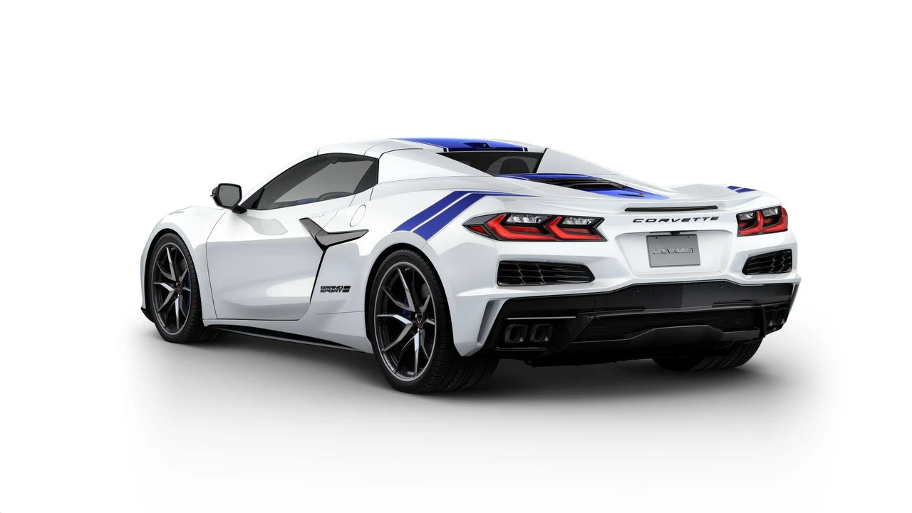 2027 Chevrolet Corvette C8 Grand Sport - Image 3 of 11