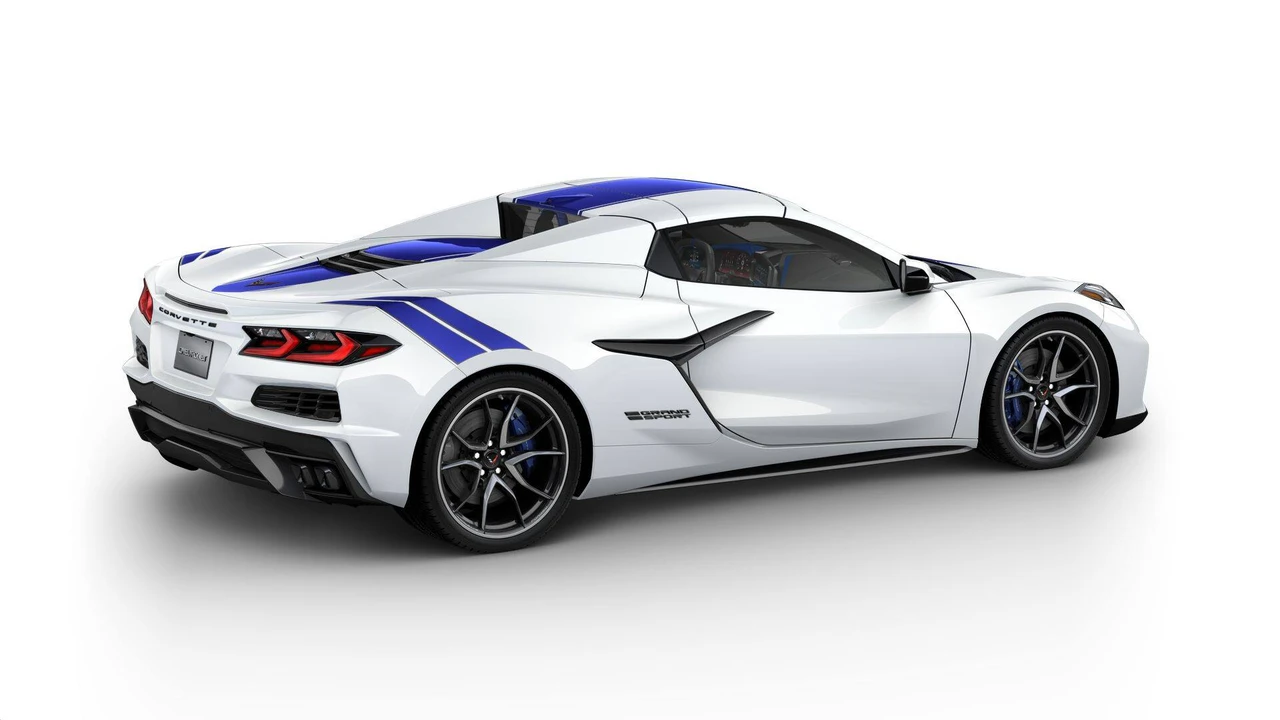 2027 Chevrolet Corvette C8 Grand Sport - Image 4 of 11