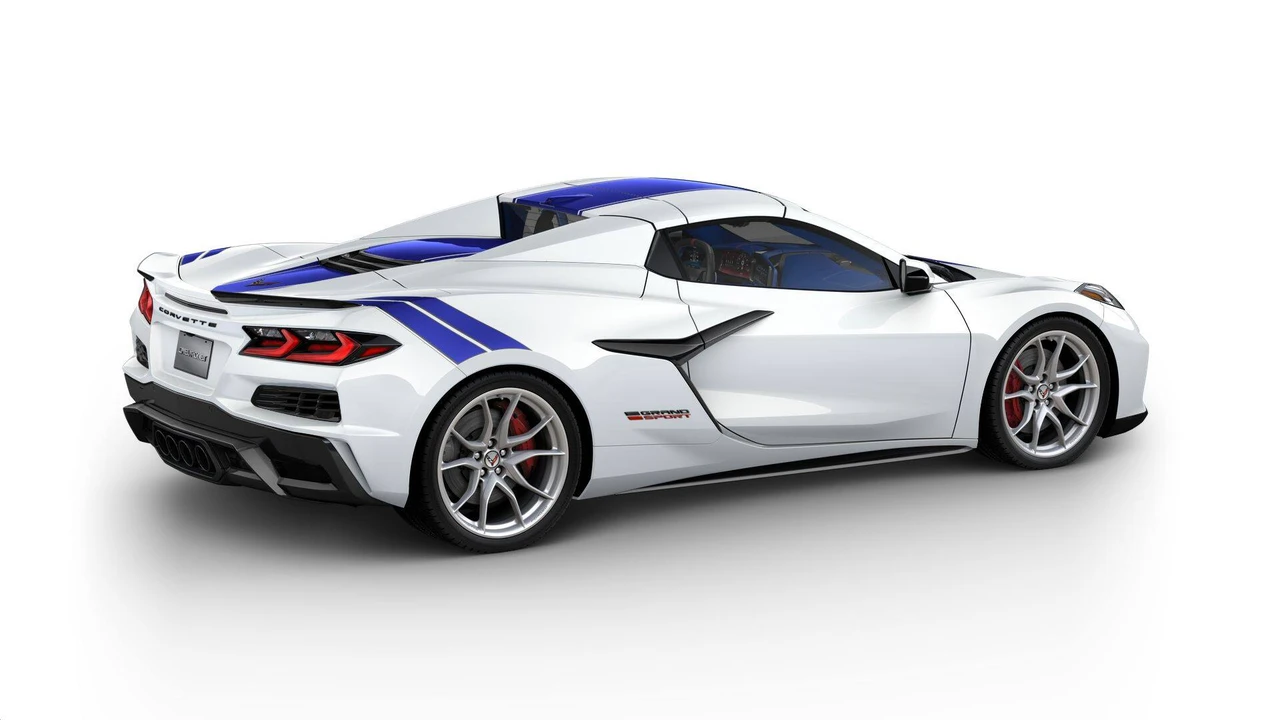 2027 Chevrolet Corvette C8 Grand Sport - Image 4 of 11