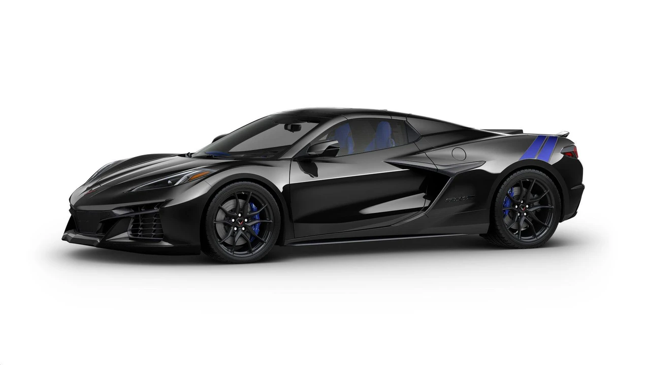 2027 Chevrolet Corvette C8 Grand Sport - Image 2 of 11