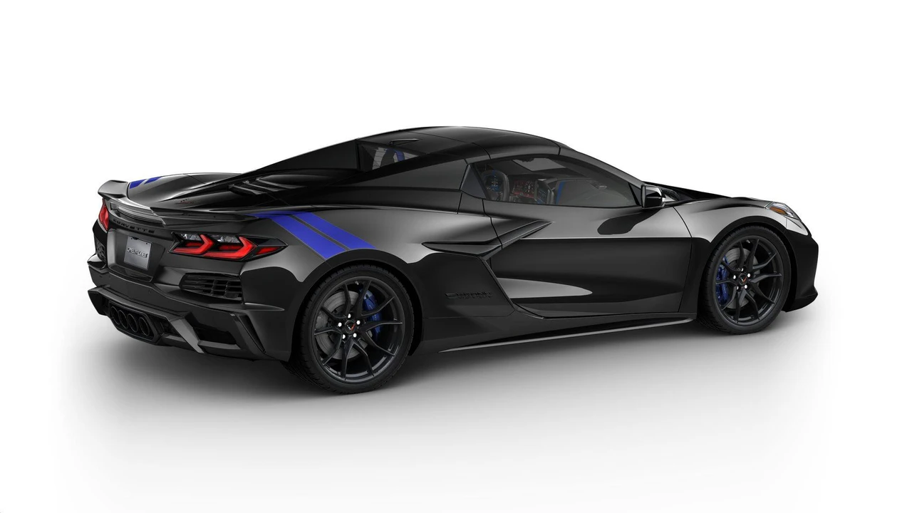 2027 Chevrolet Corvette C8 Grand Sport - Image 4 of 11