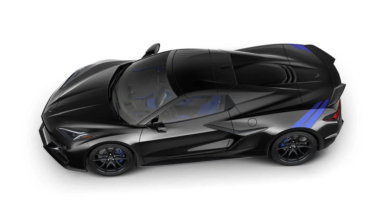 2027 Chevrolet Corvette C8 Grand Sport - Image 7 of 11