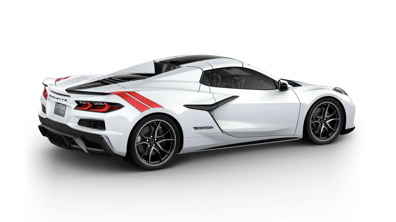 2027 Chevrolet Corvette C8 Grand Sport - Image 4 of 11