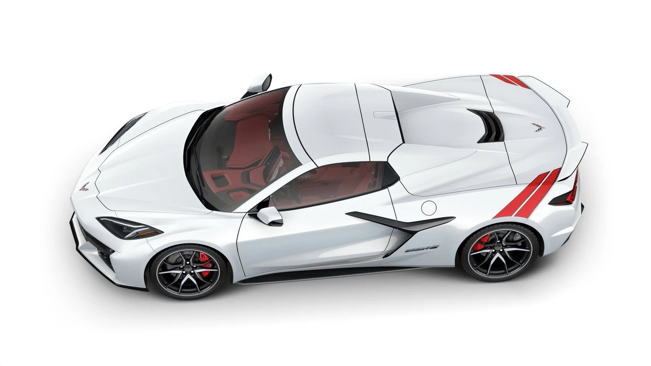 2027 Chevrolet Corvette C8 Grand Sport - Image 7 of 11