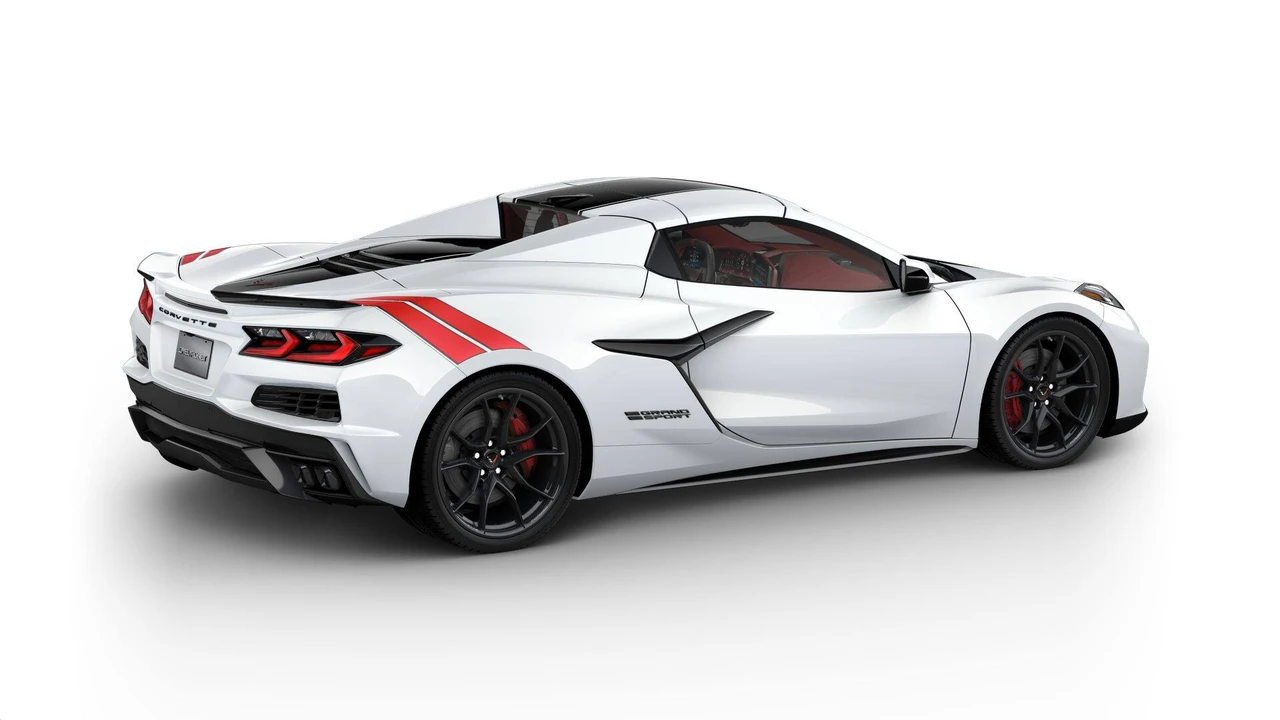 2027 Chevrolet Corvette C8 Grand Sport - Image 28 of 31