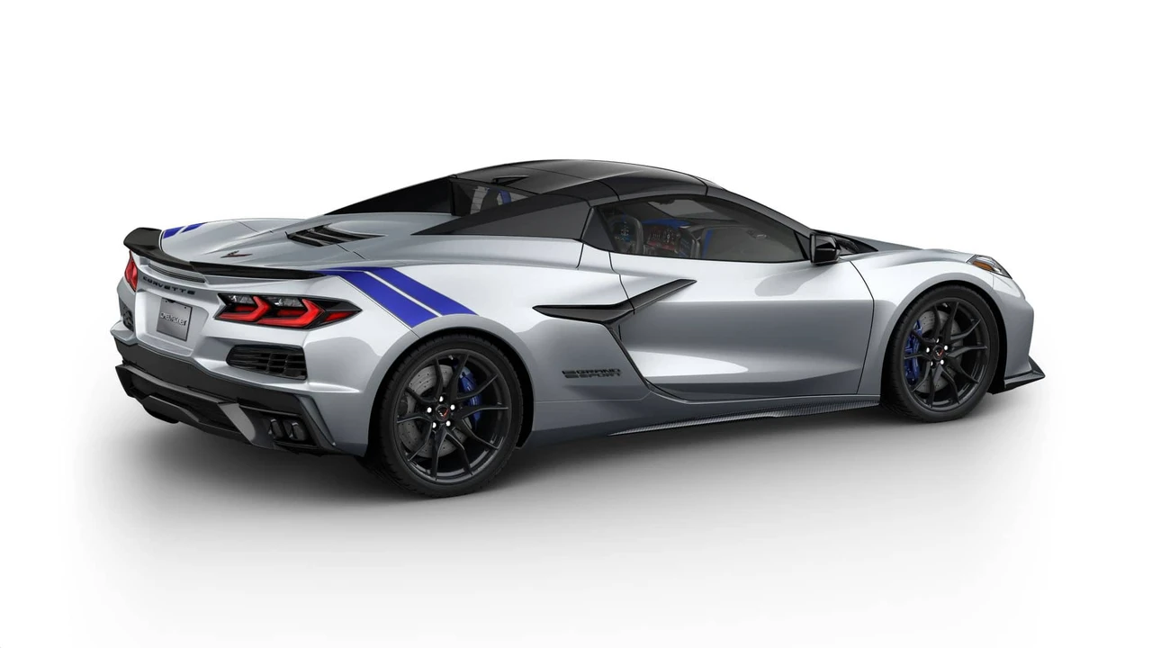 2027 Chevrolet Corvette C8 Grand Sport - Image 4 of 11