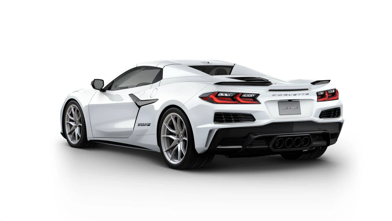 2027 Chevrolet Corvette C8 Grand Sport - Image 4 of 12