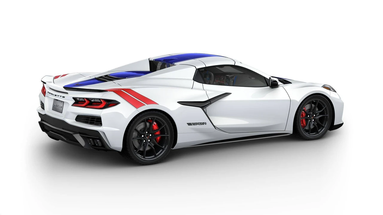 2027 Chevrolet Corvette C8 Grand Sport - Image 4 of 11