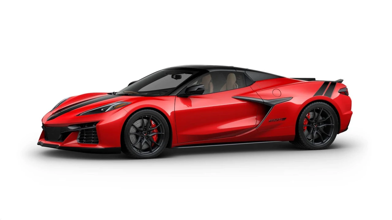 2027 Chevrolet Corvette C8 Grand Sport - Image 2 of 11