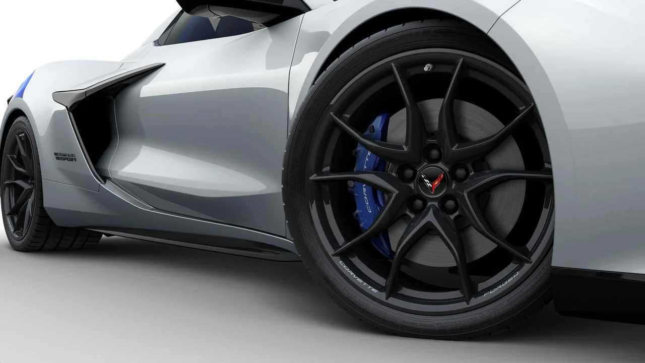 2027 Chevrolet Corvette C8 Grand Sport - Image 9 of 14