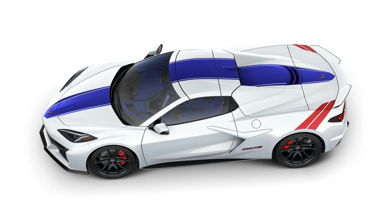 2027 Chevrolet Corvette C8 Grand Sport - Image 7 of 11