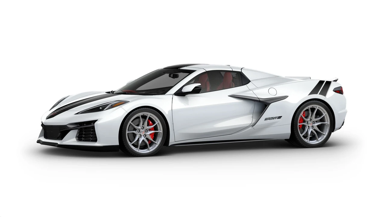 2027 Chevrolet Corvette C8 Grand Sport - Image 3 of 12