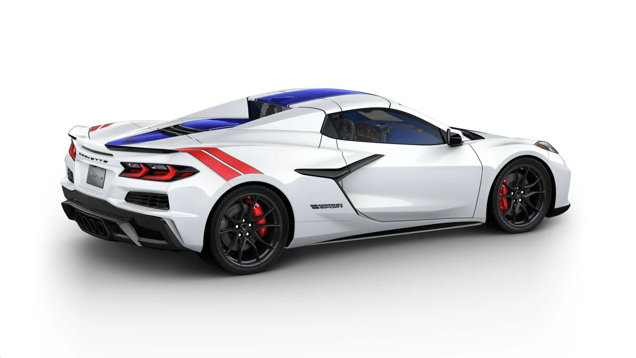 2027 Chevrolet Corvette C8 Grand Sport - Image 4 of 11