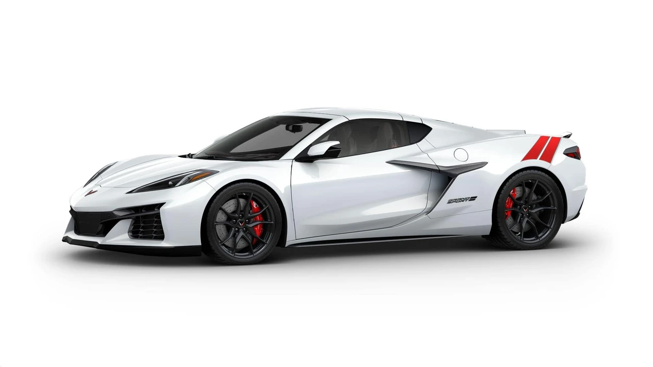 2027 Chevrolet Corvette C8 Grand Sport - Image 2 of 11