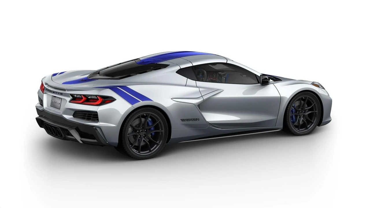 2027 Chevrolet Corvette C8 Grand Sport - Image 4 of 11