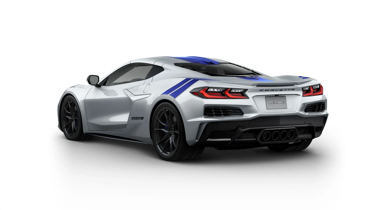 2027 Chevrolet Corvette C8 Grand Sport - Image 3 of 11