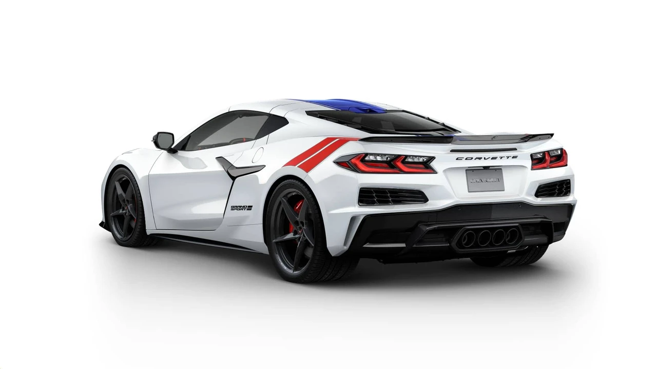 2027 Chevrolet Corvette C8 Grand Sport - Image 3 of 11
