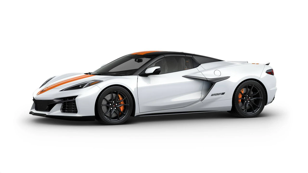 2027 Chevrolet Corvette C8 Grand Sport - Image 2 of 11