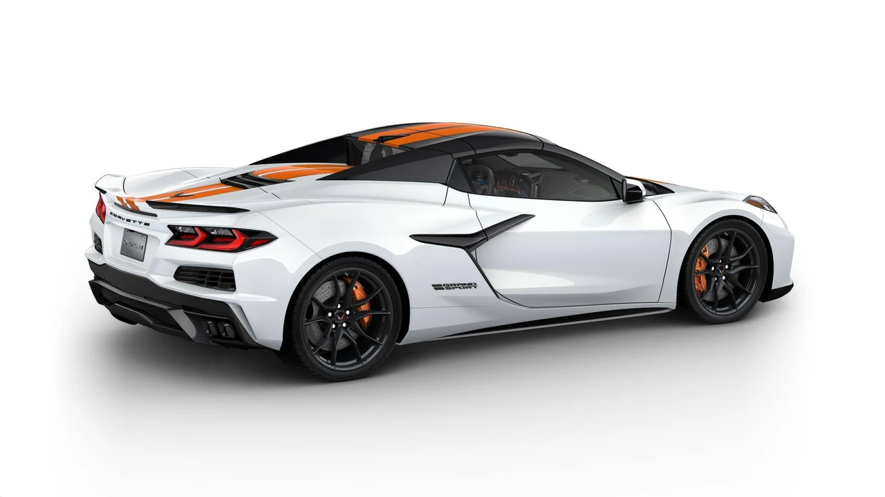 2027 Chevrolet Corvette C8 Grand Sport - Image 4 of 11