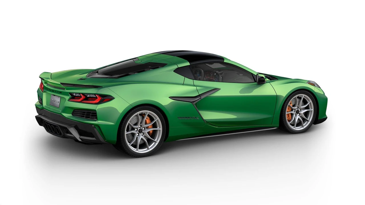 2027 Chevrolet Corvette C8 Grand Sport - Image 5 of 12