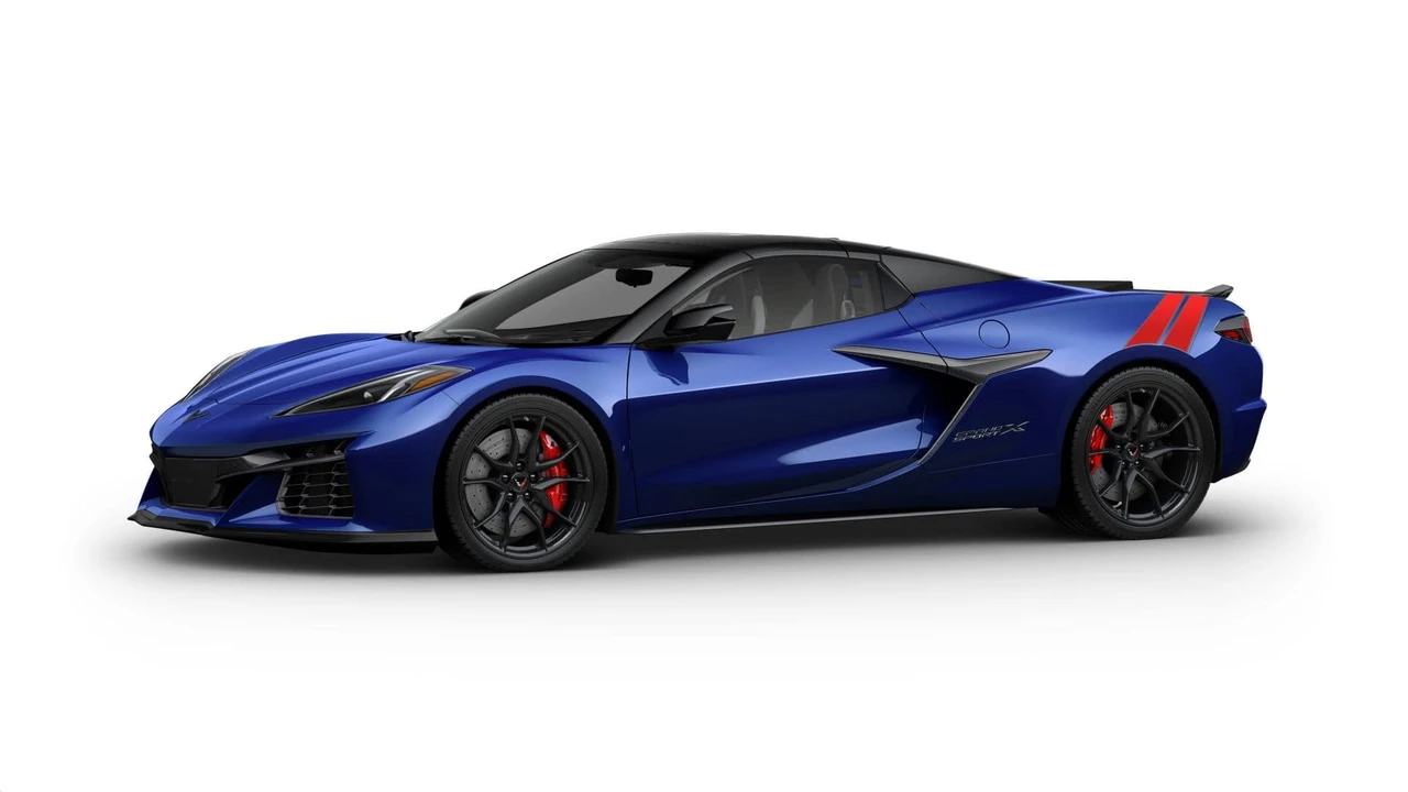 2027 Chevrolet Corvette C8 Grand Sport - Image 3 of 12