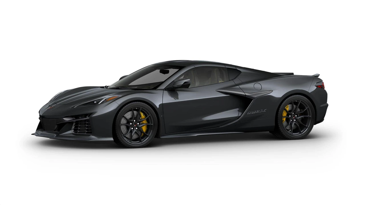 2027 Chevrolet Corvette C8 Grand Sport - Image 3 of 12