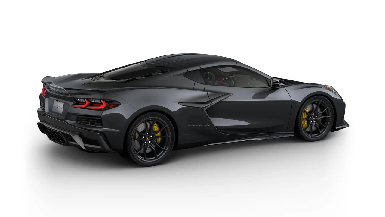 2027 Chevrolet Corvette C8 Grand Sport - Image 5 of 12
