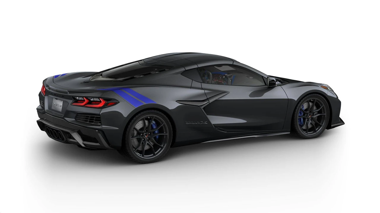 2027 Chevrolet Corvette C8 Grand Sport - Image 6 of 13
