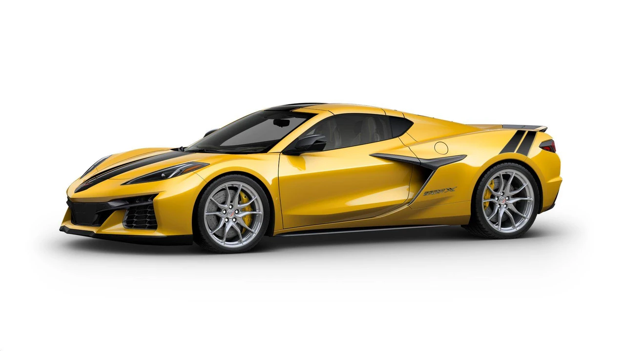 2027 Chevrolet Corvette C8 Grand Sport - Image 2 of 11